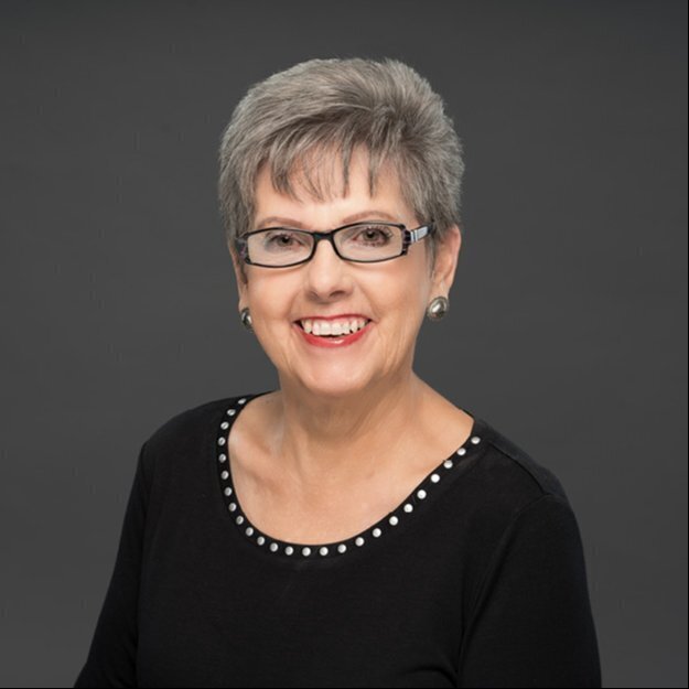 Jenny Arnold, Broker Associate